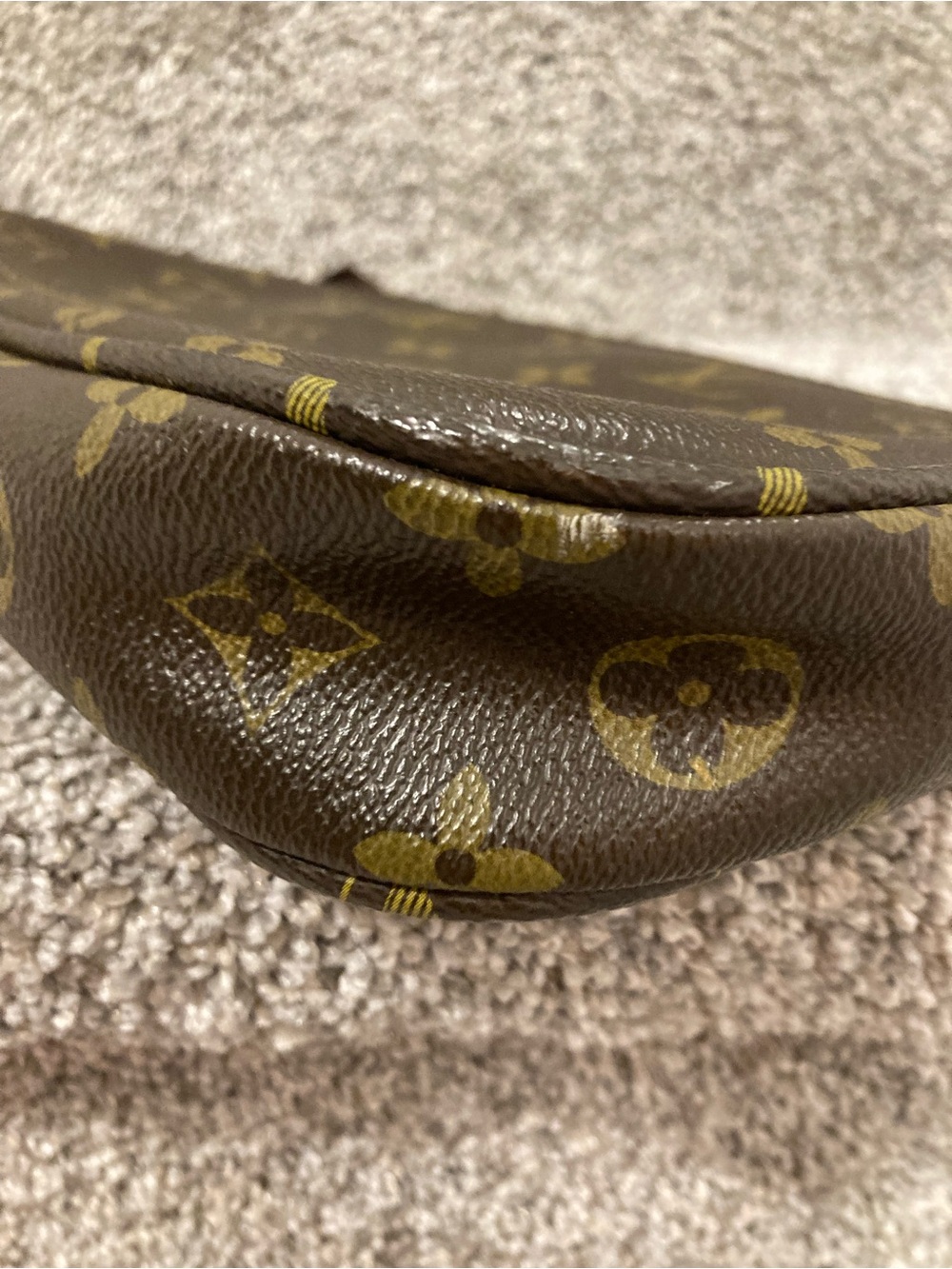 SOLD! 🌺Louis Vuitton Monogram Crossbody Pochette in Brown and Tan🌺 - Picture 5 of 15